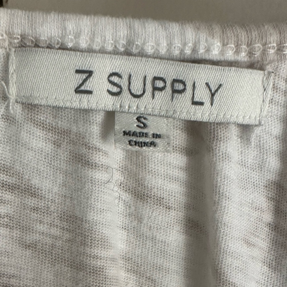 Z Supply V Neck Tie Blouse - Picture 4 of 8